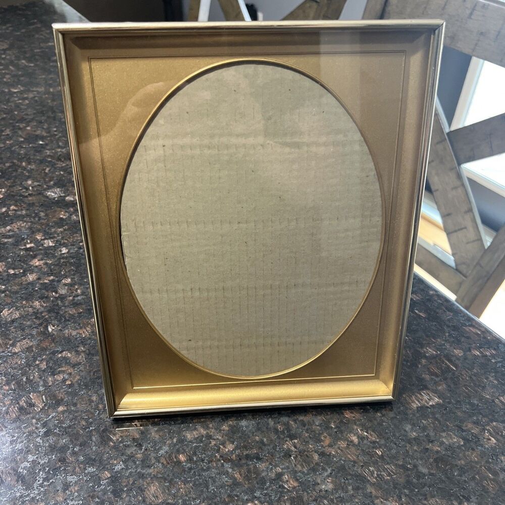 Vintage 8x10 Photo Frame Intercraft 1980's Oval Insert Mat Brass